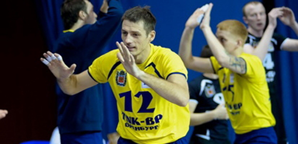 Волейболисты ТНК-ВР сыграют с новосибирским «СДЮСШОР-Локомотив»